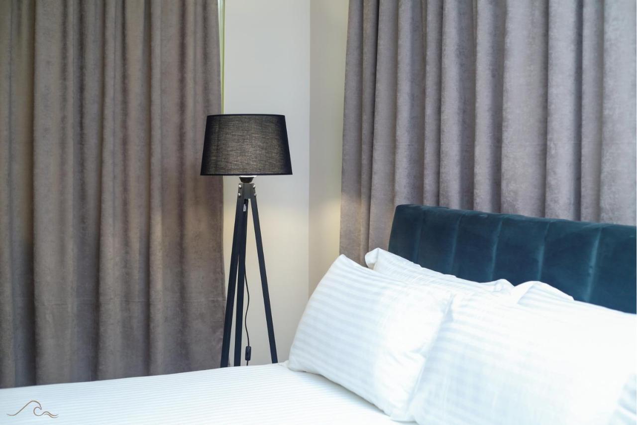 Hotel Libertas Vlorë エクステリア 写真