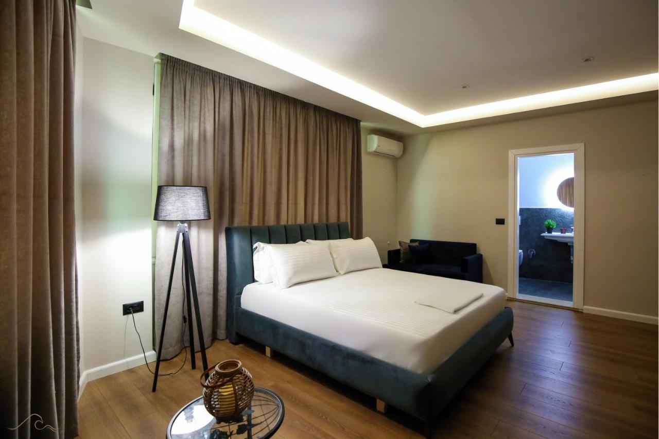 Hotel Libertas Vlorë エクステリア 写真
